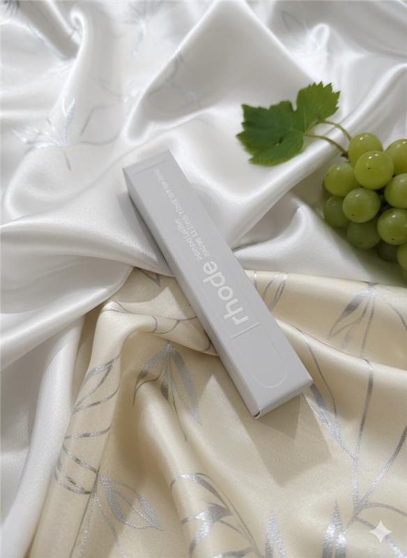 (1 Pcs)Of Rhode - Peptide Lip Tint _ Lip Gloss